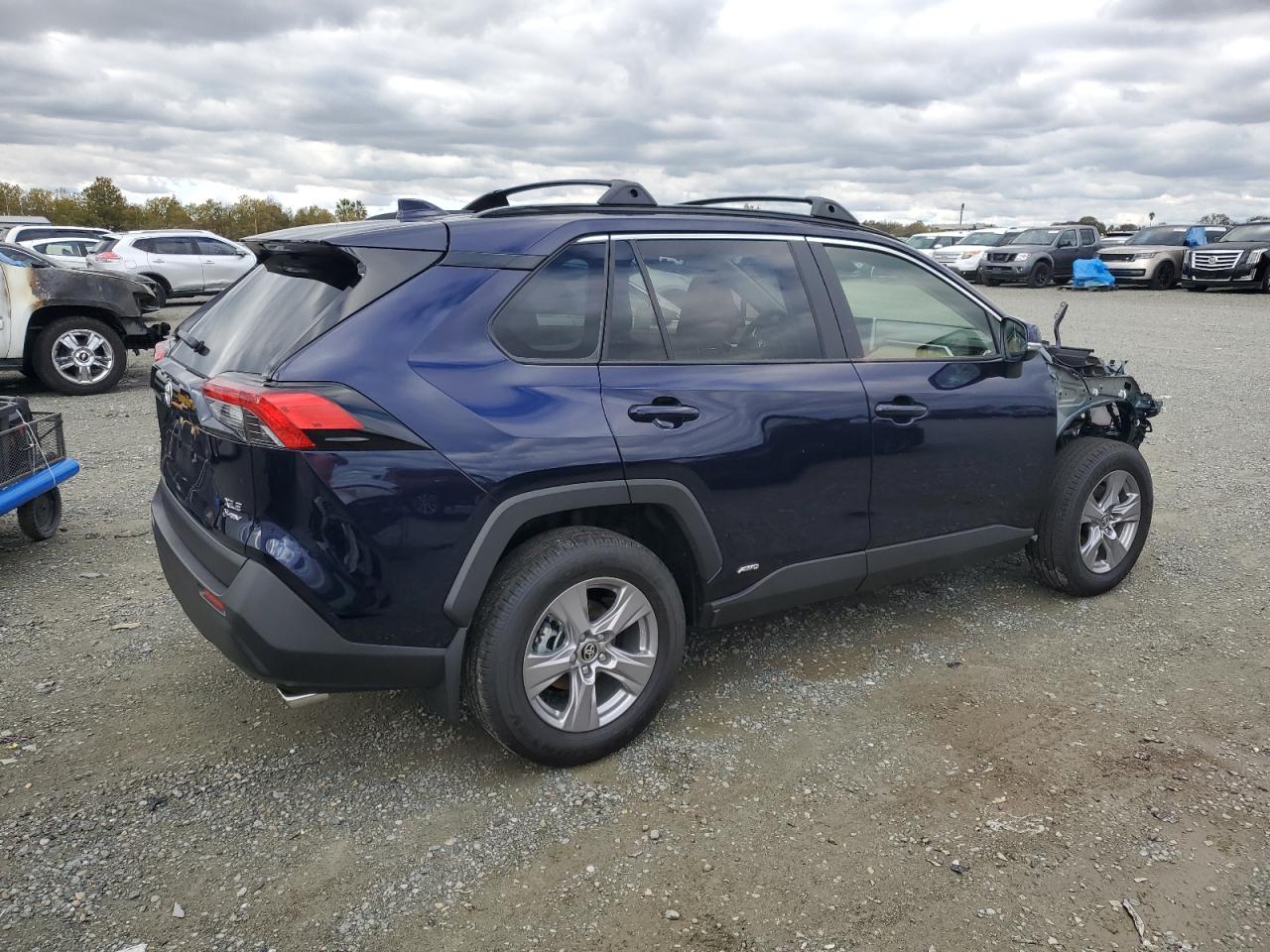 Lot #3317135979 2025 TOYOTA RAV4 XLE