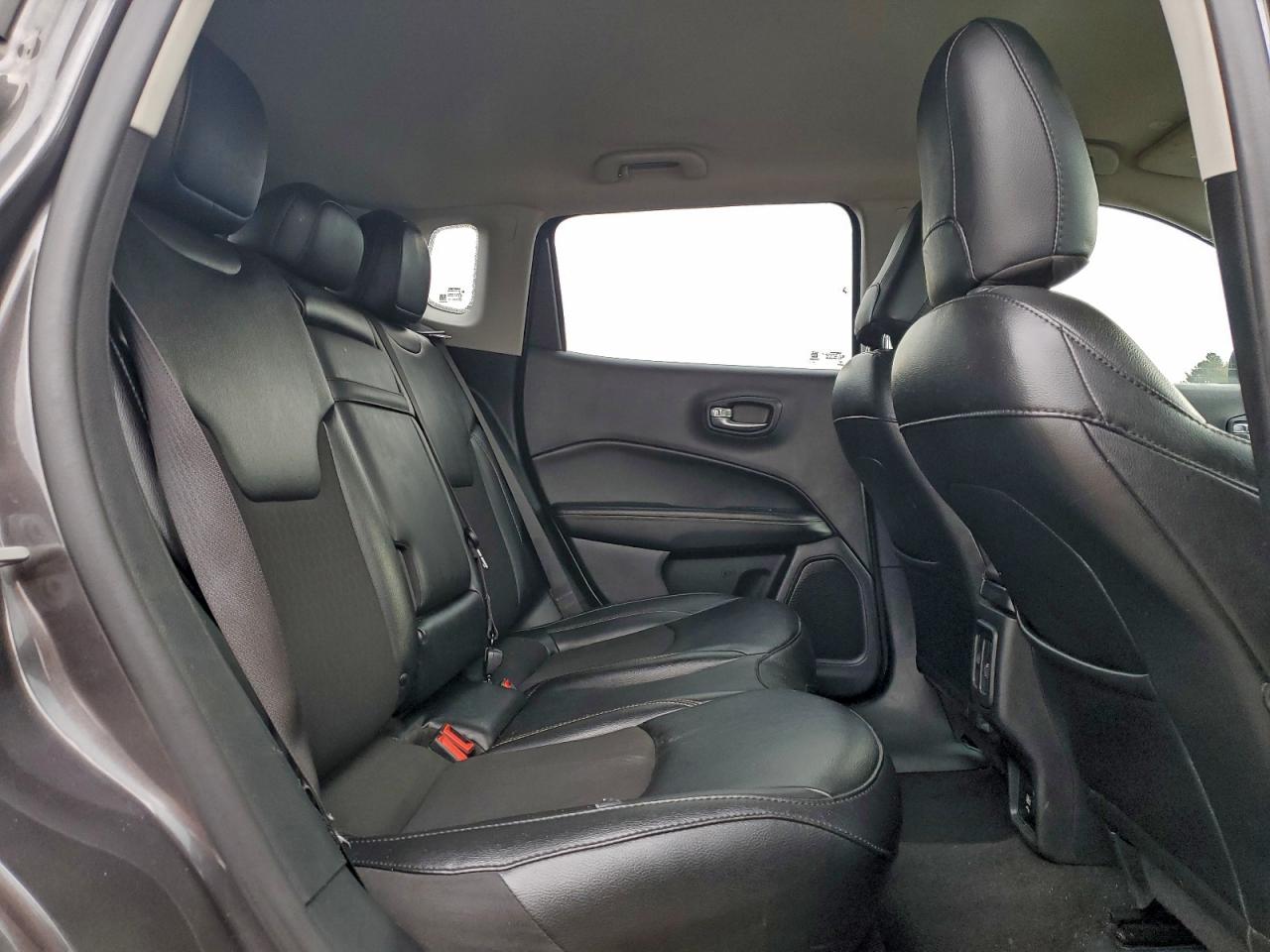 JEEP COMPASS LATITUDE