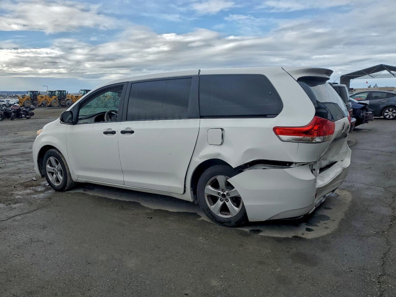 TOYOTA SIENNA