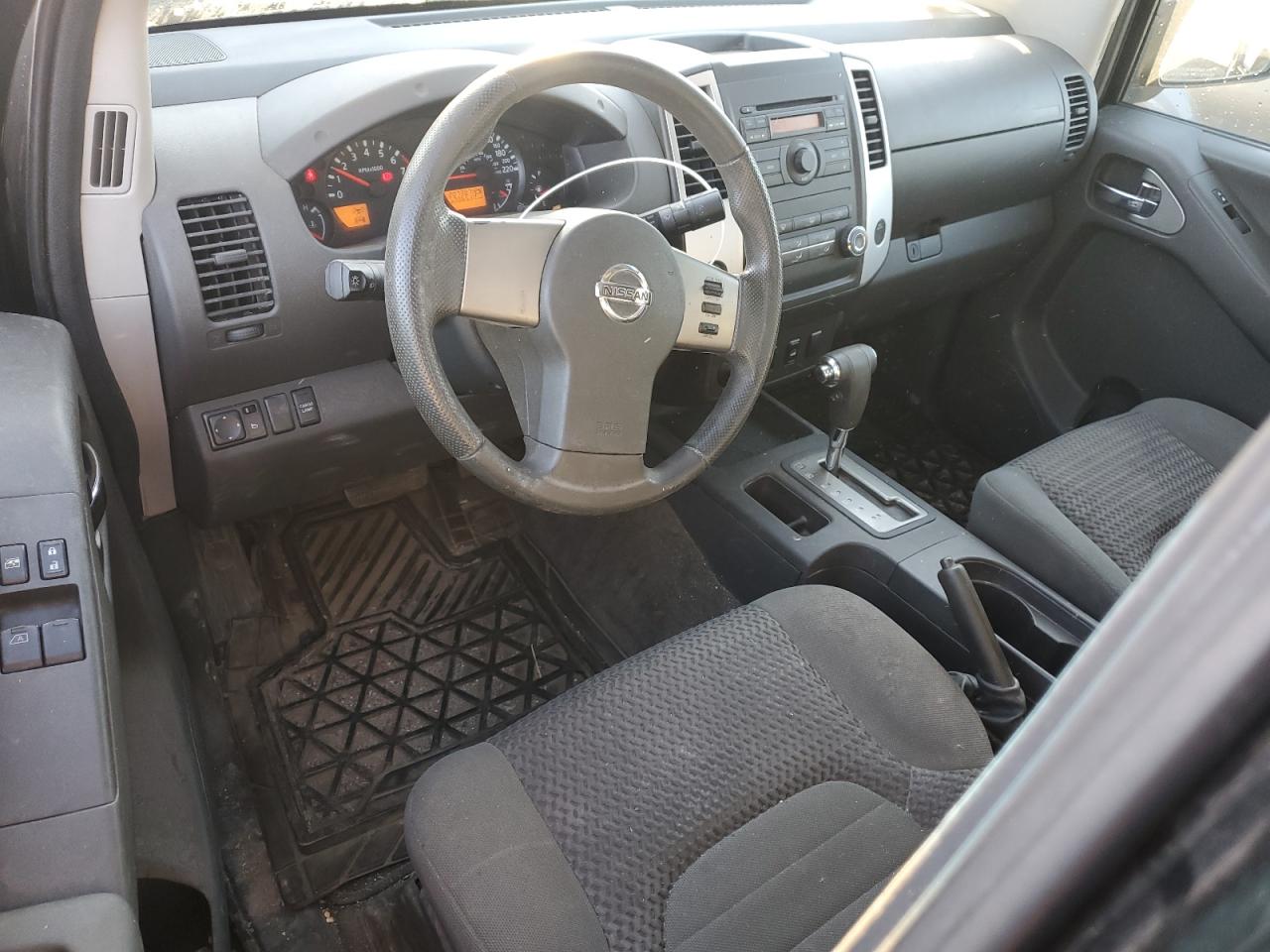 NISSAN FRONTIER KING CAB SE