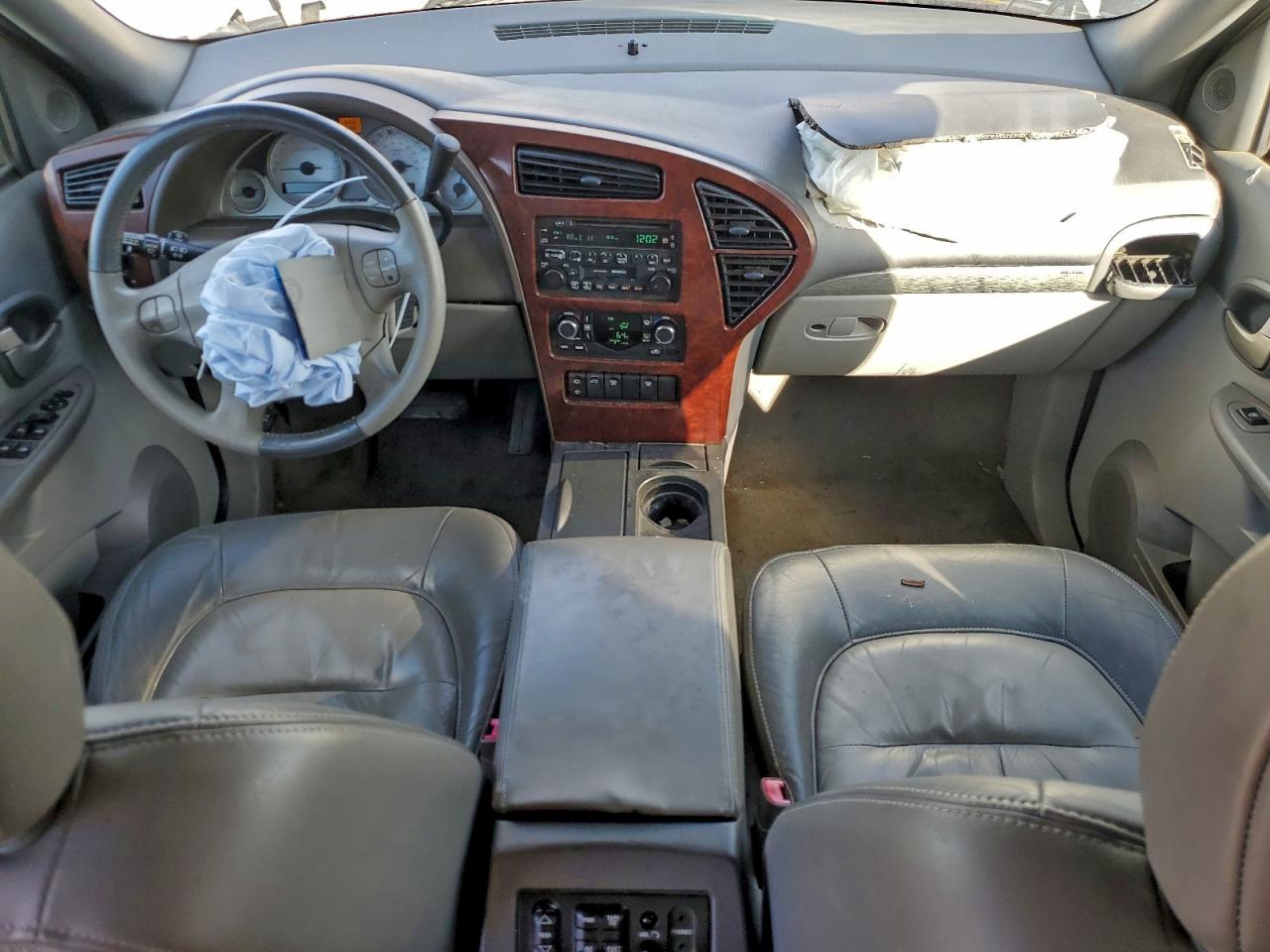 Lot #3305581102 2002 BUICK RENDEZVOUS