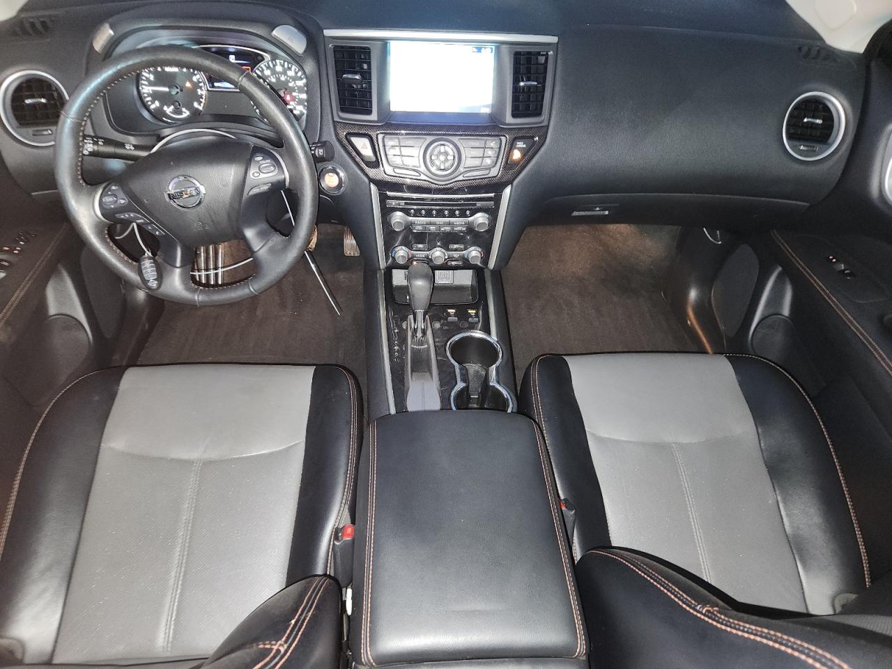 NISSAN PATHFINDER SL