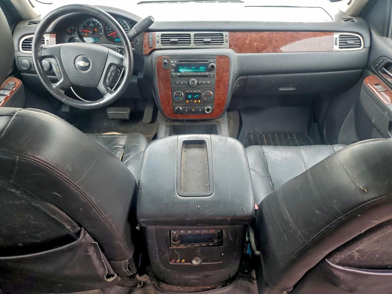 CHEVROLET TAHOE K1500 LT