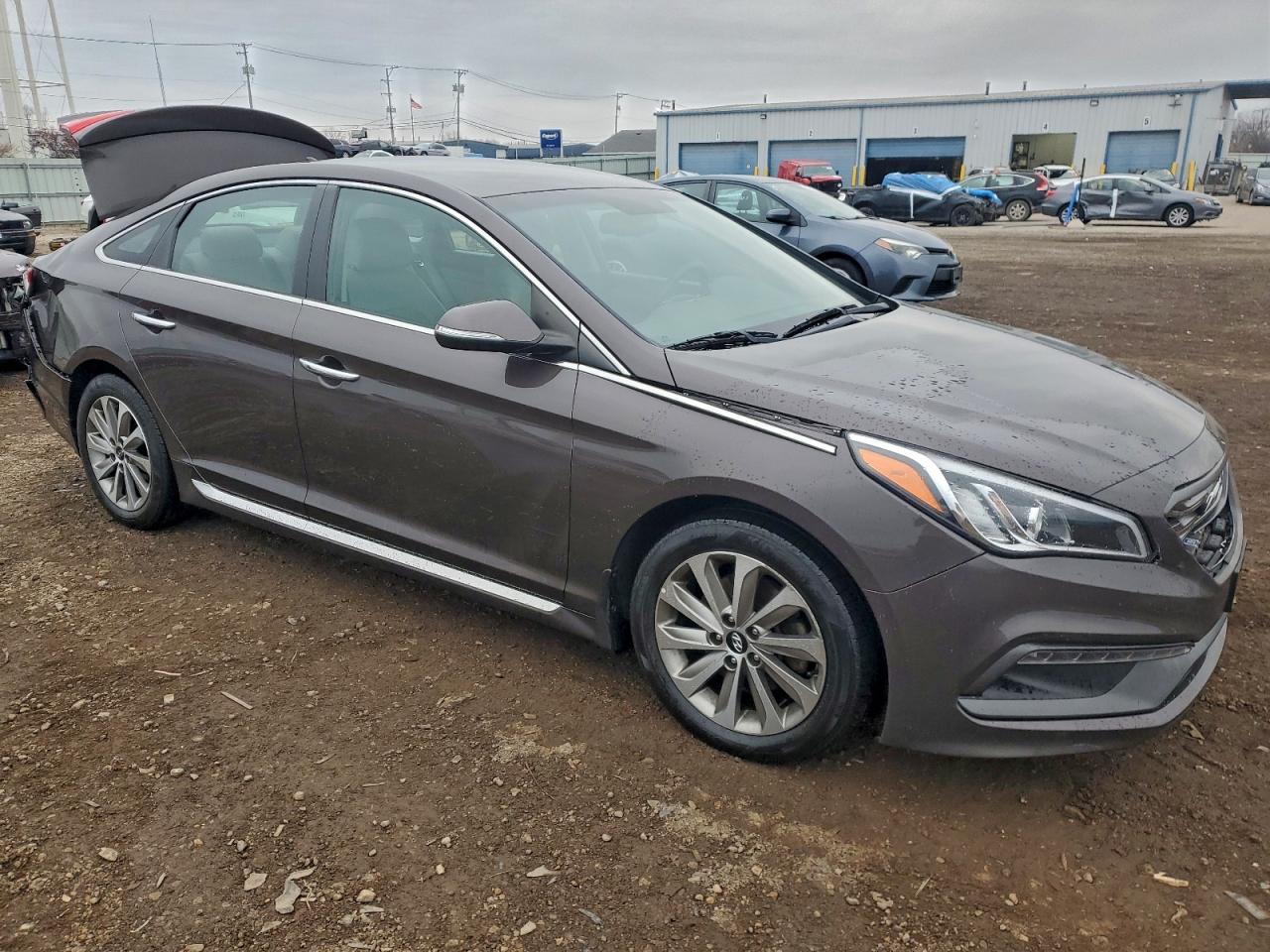 HYUNDAI SONATA SPORT