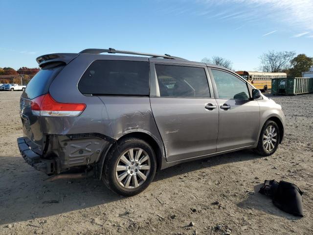 2011 TOYOTA SIENNA LE - 5TDJK3DC5BS020586