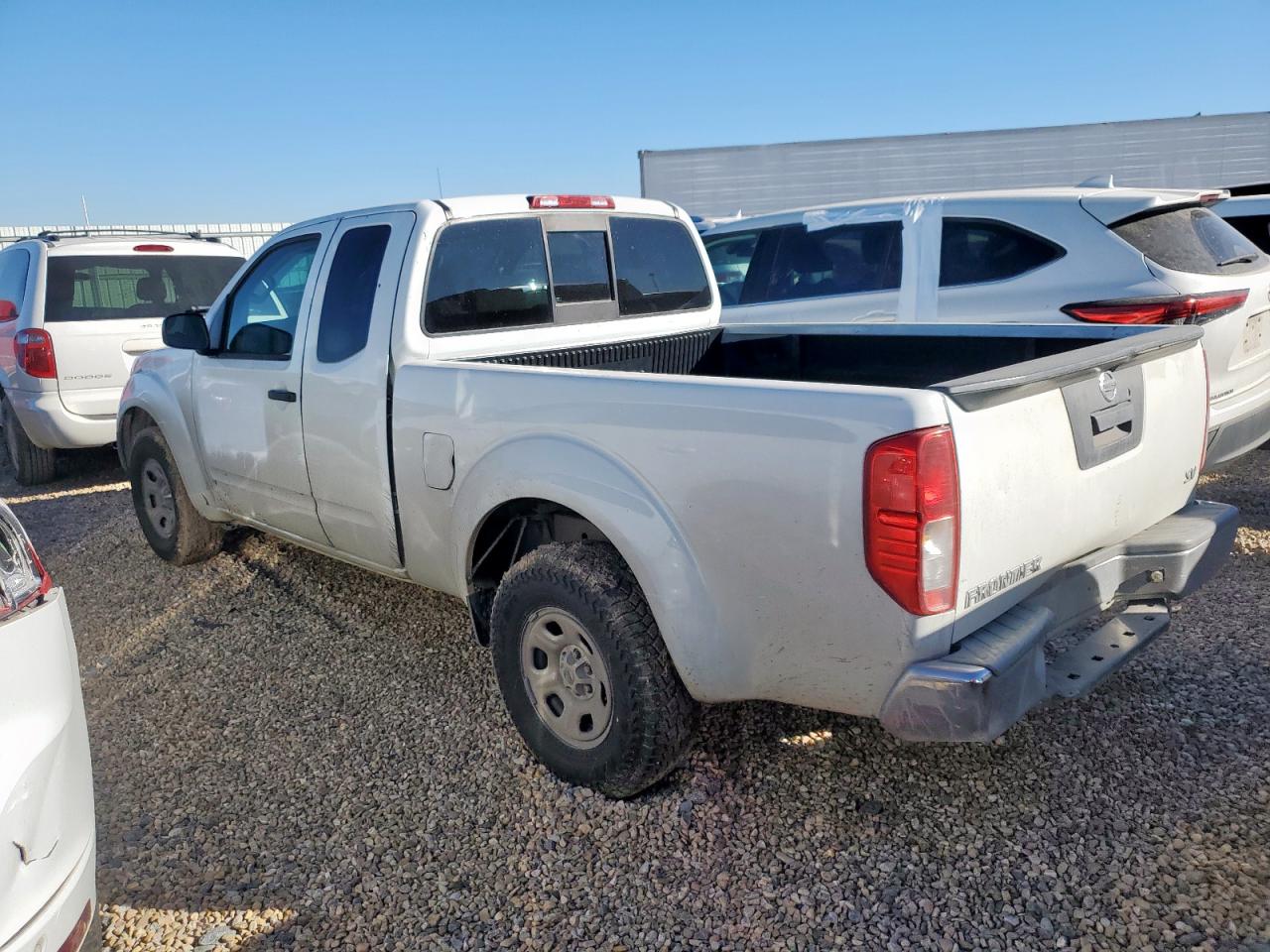 NISSAN FRONTIER S