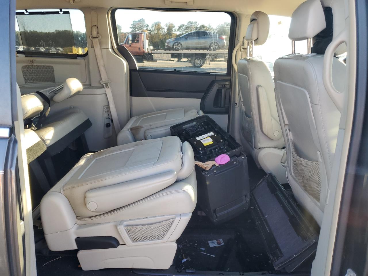 CHRYSLER TOWN & COUNTRY TOURING