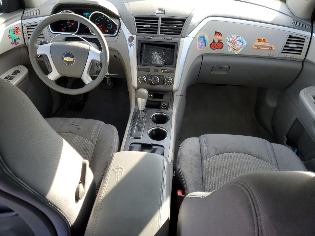 CHEVROLET TRAVERSE LS