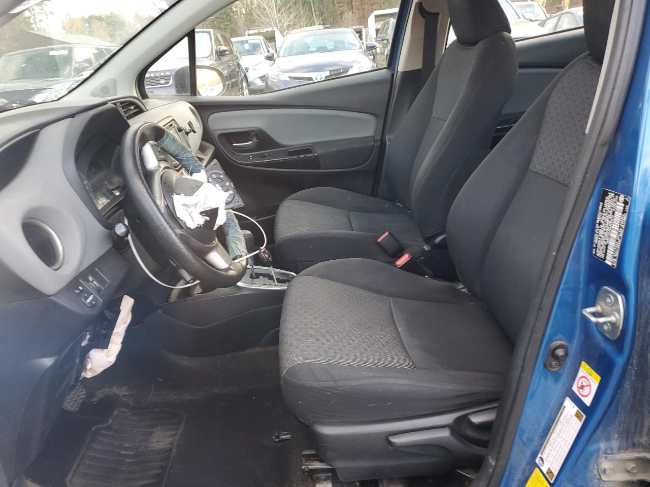 Lot #3311644229 2016 TOYOTA YARIS L