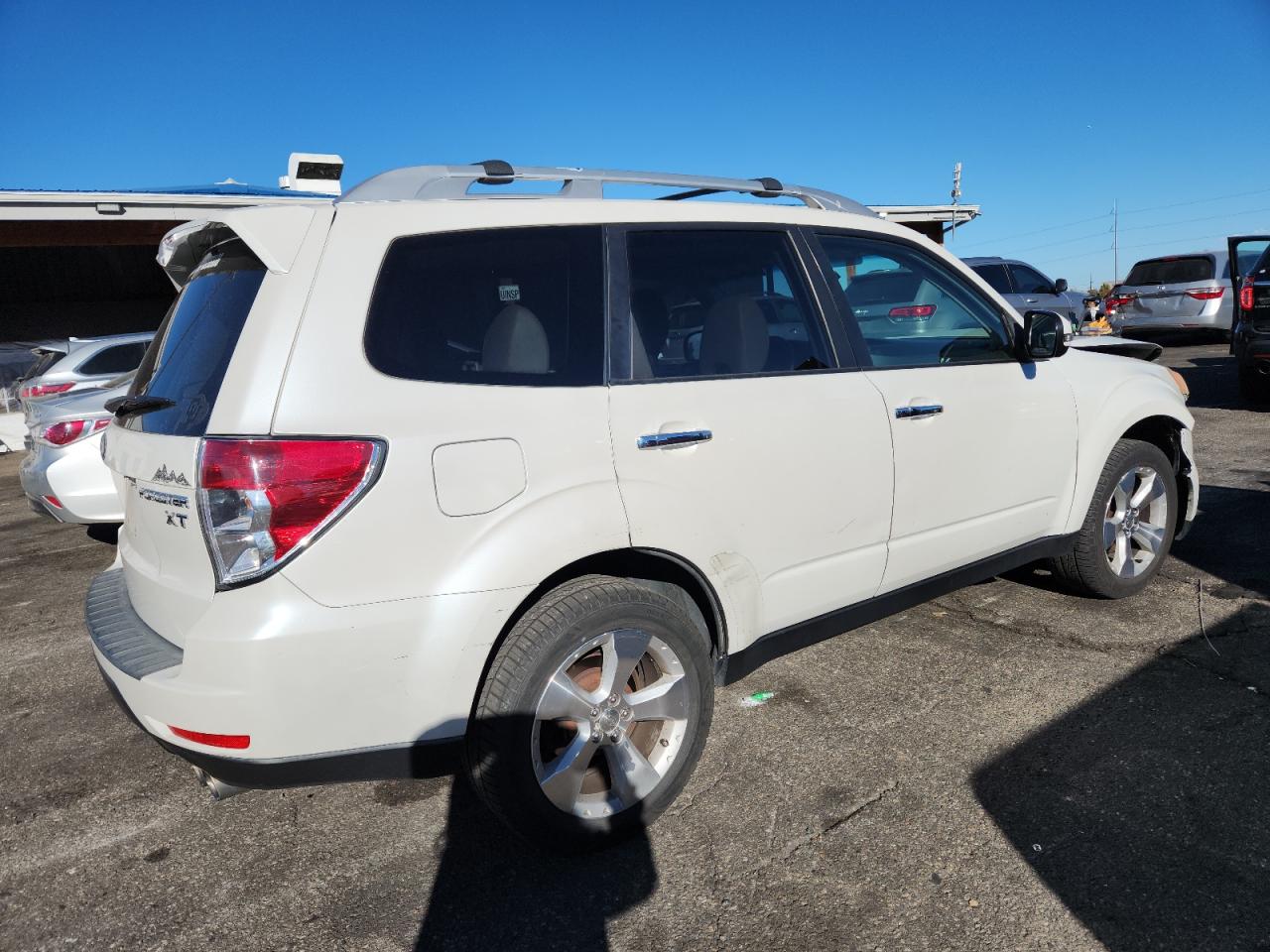 SUBARU FORESTER TOURING