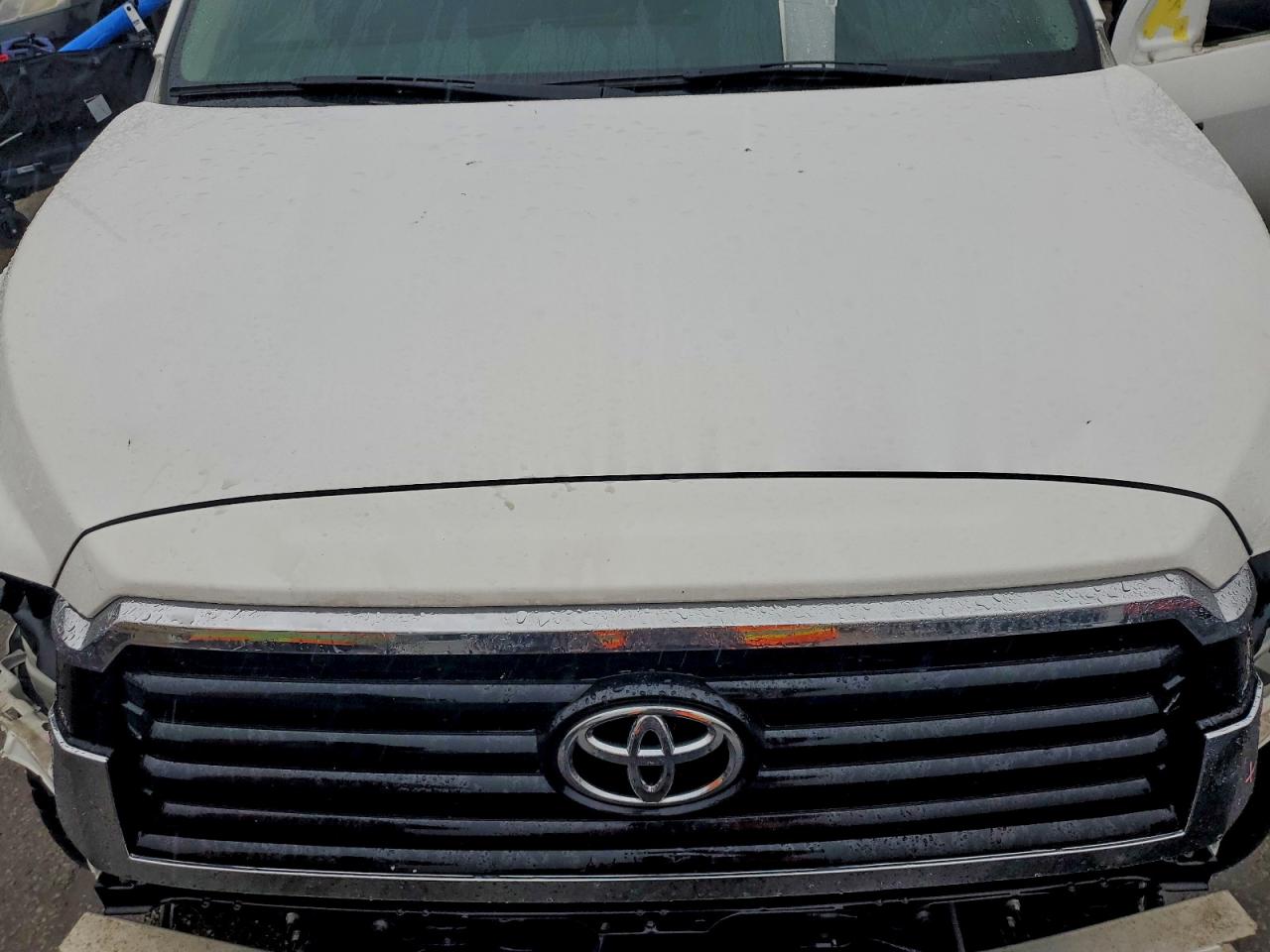 Lot #3310414991 2018 TOYOTA SEQUOIA SR