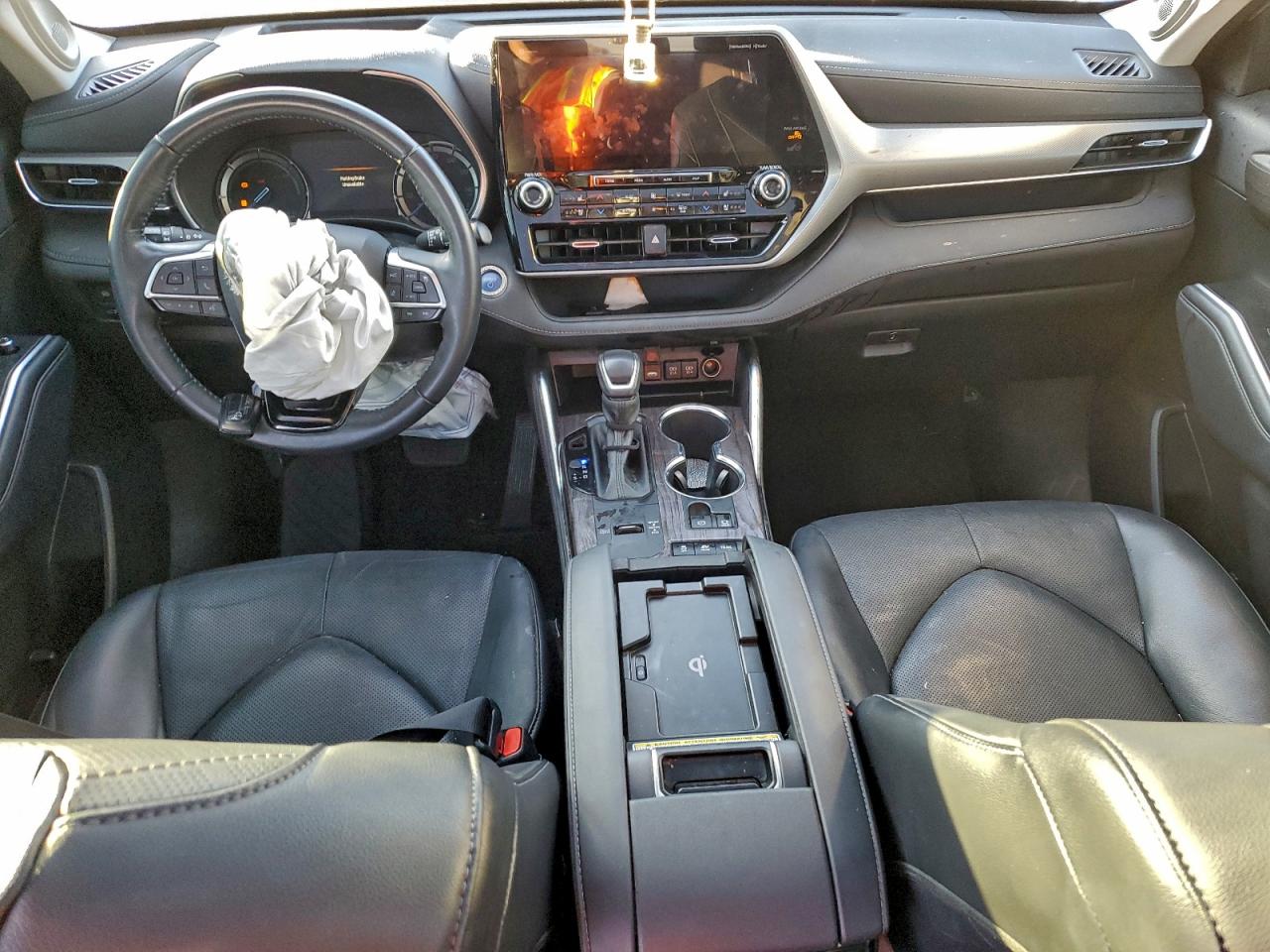 TOYOTA HIGHLANDER HYBRID PLATINUM