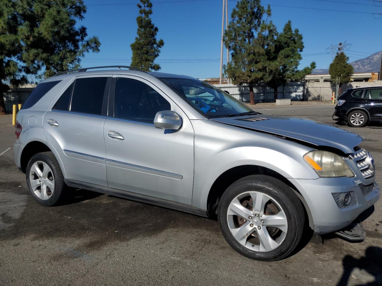 MERCEDES-BENZ M-CLASS 350