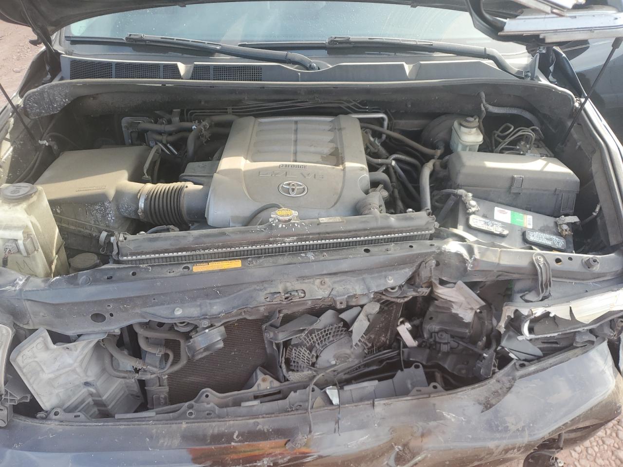 TOYOTA SEQUOIA PLATINUM