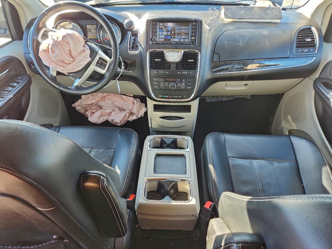 CHRYSLER TOWN & COUNTRY TOURING