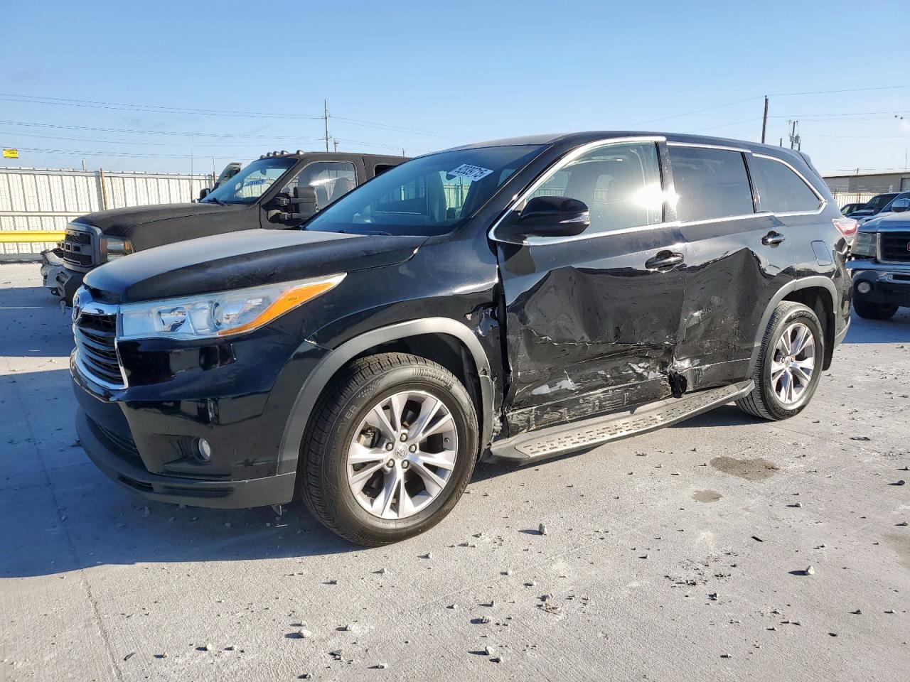 TOYOTA HIGHLANDER LE