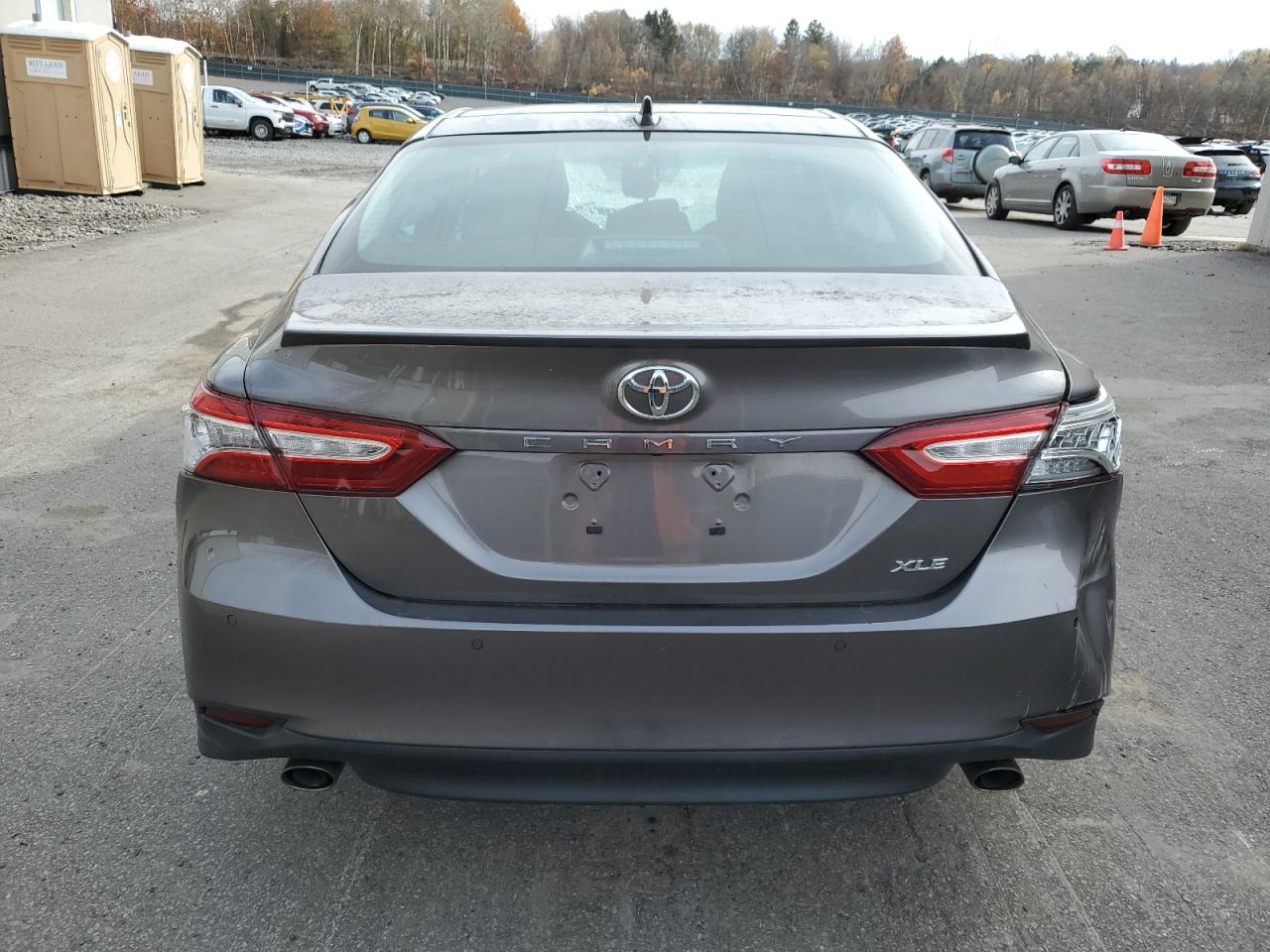 TOYOTA CAMRY XSE