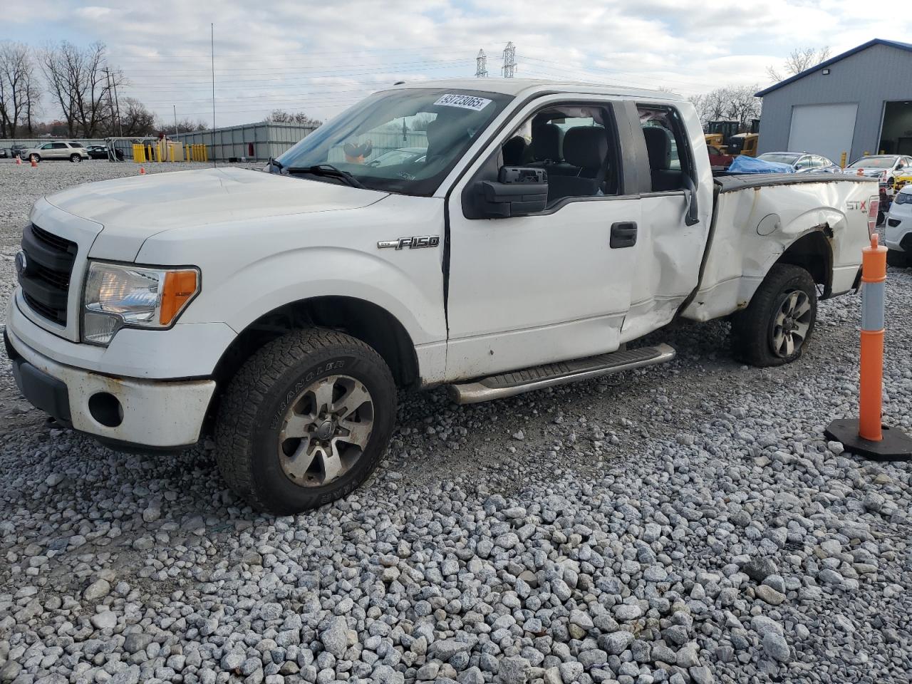 FORD F-150 SUPER CAB