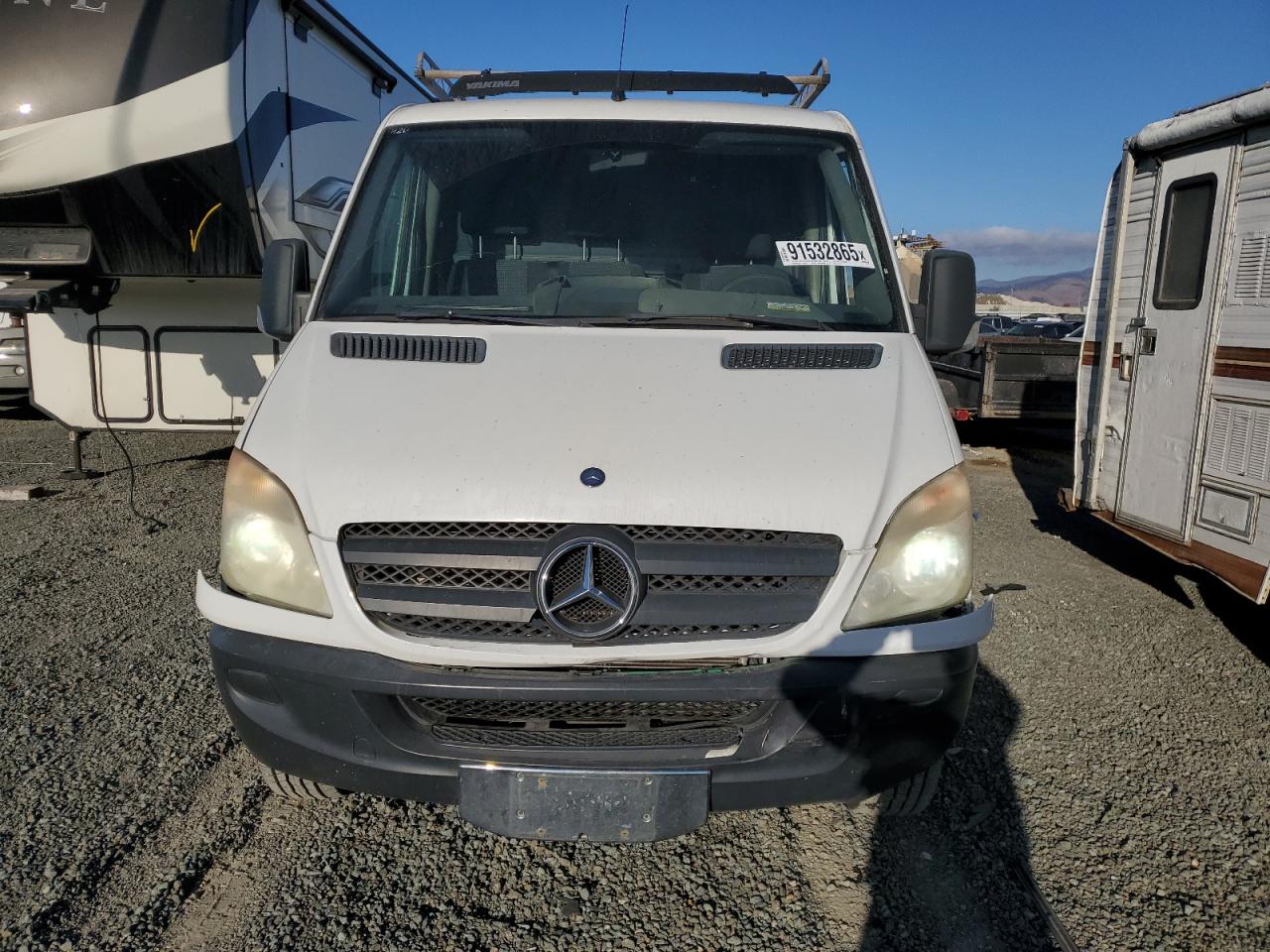 MERCEDES-BENZ SPRINTER 2500