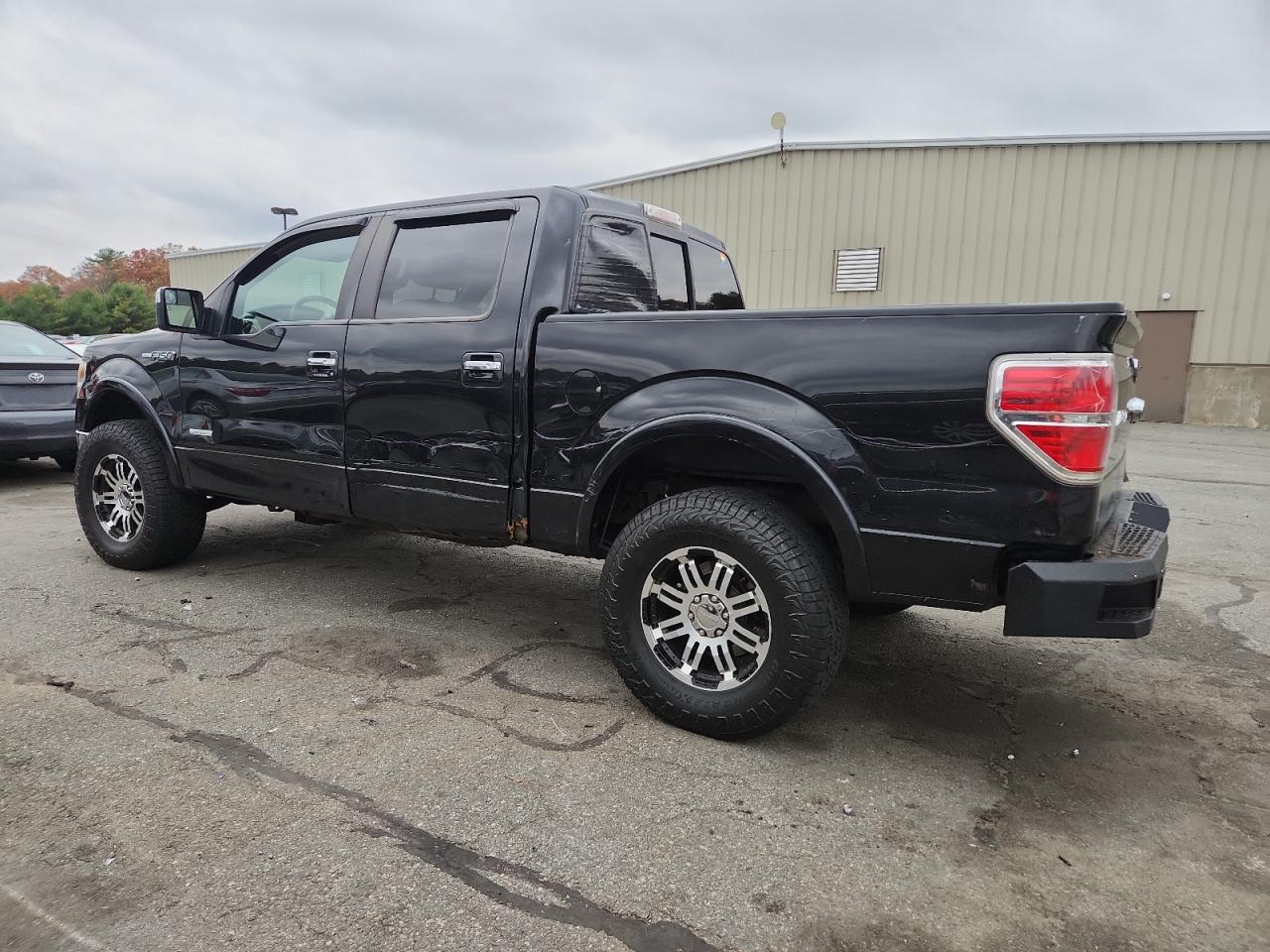 FORD F-150 SUPERCREW