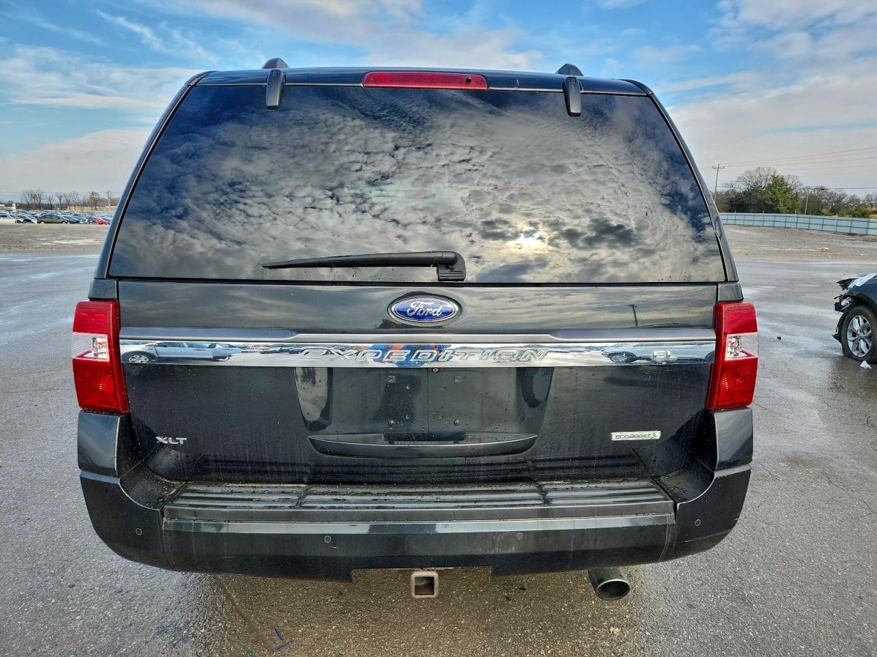 FORD EXPEDITION EL XLT