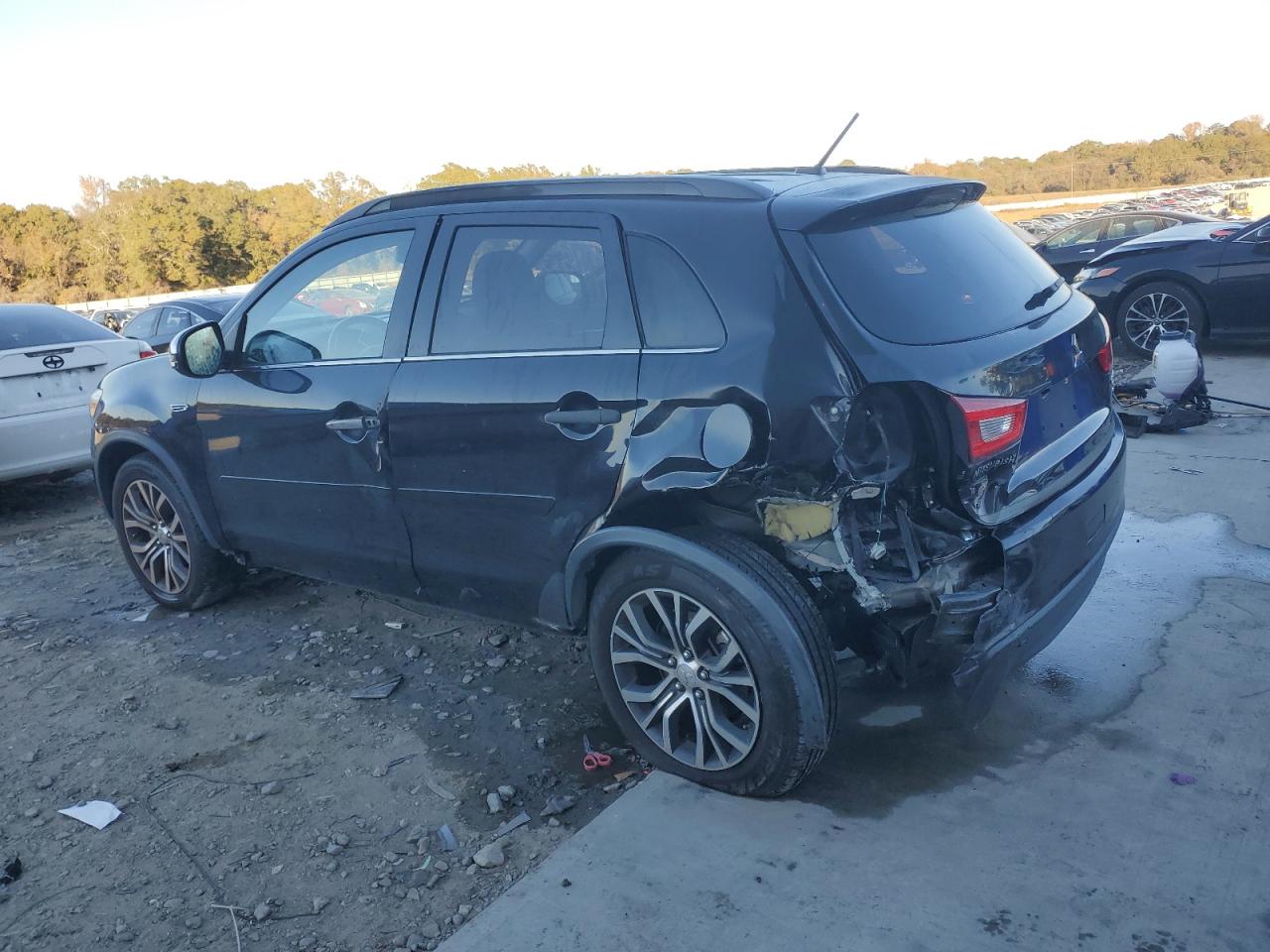 MITSUBISHI OUTLANDER SEL