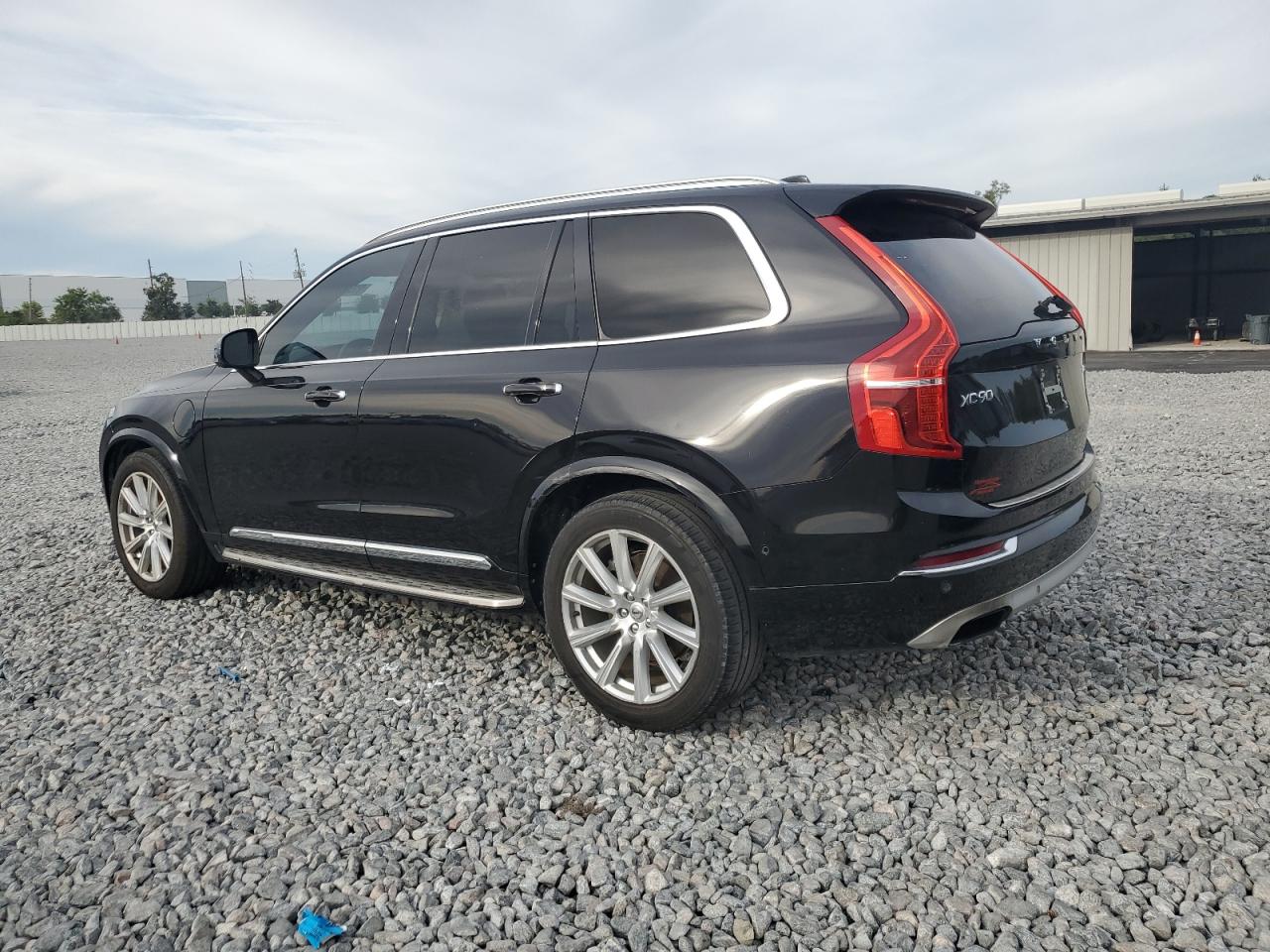 VOLVO XC90 T8