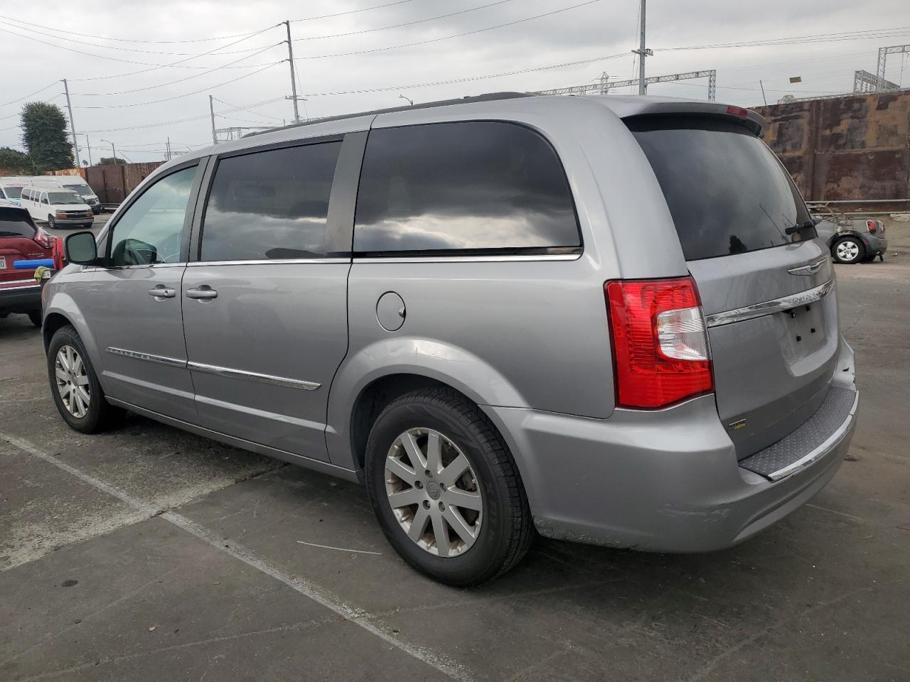 CHRYSLER TOWN & COUNTRY TOURING