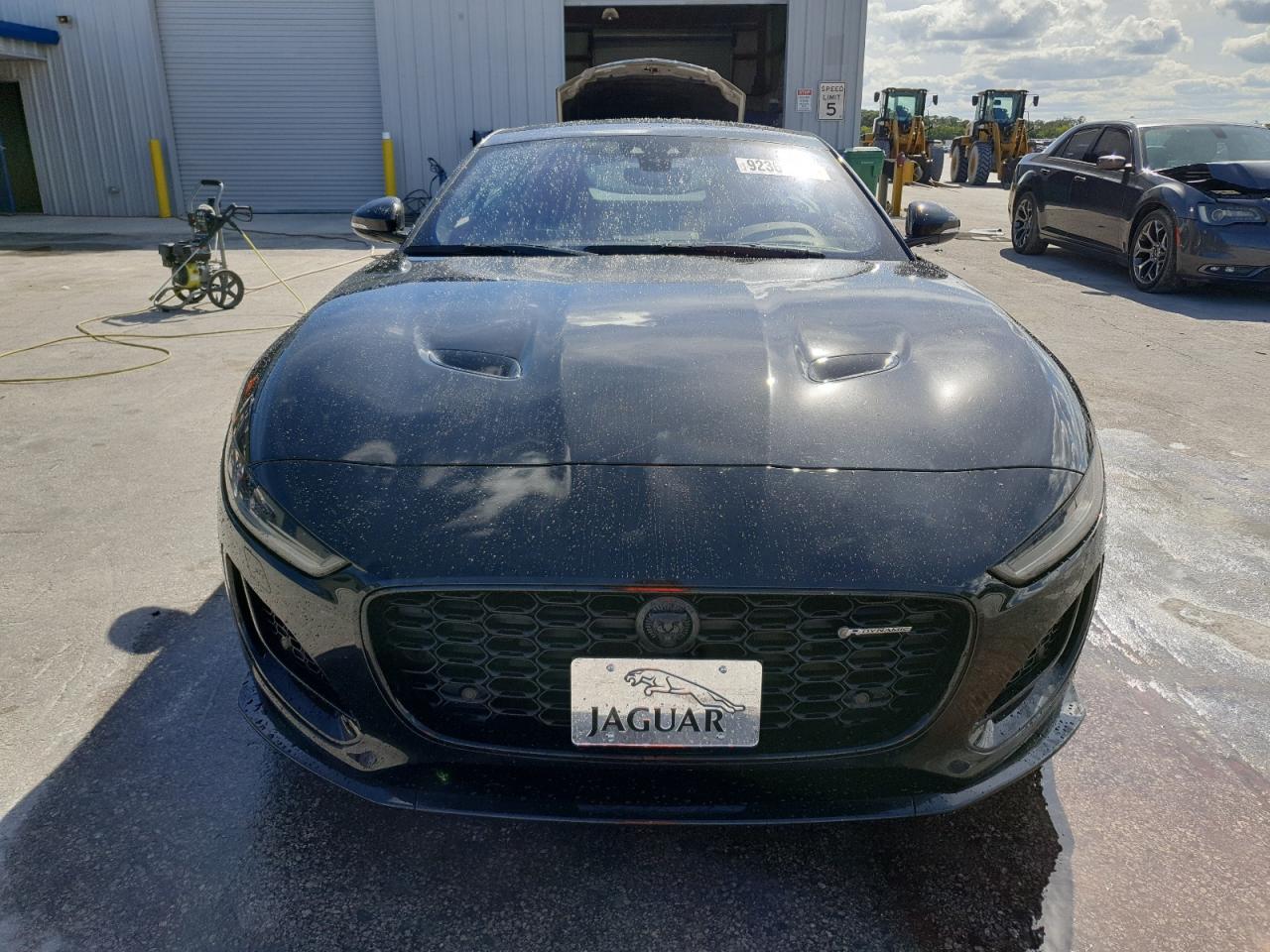 JAGUAR F-TYPE R DYNAMIC