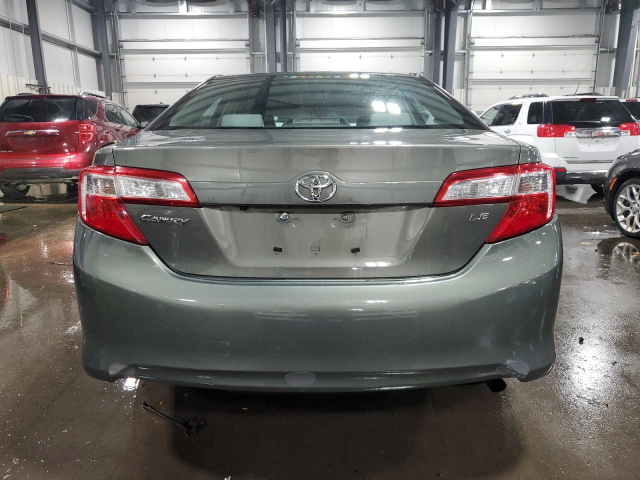 TOYOTA CAMRY L