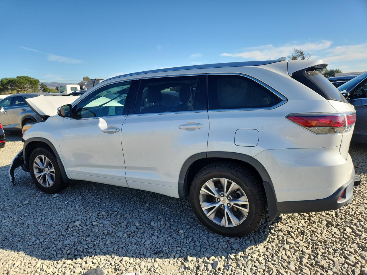 TOYOTA HIGHLANDER XLE