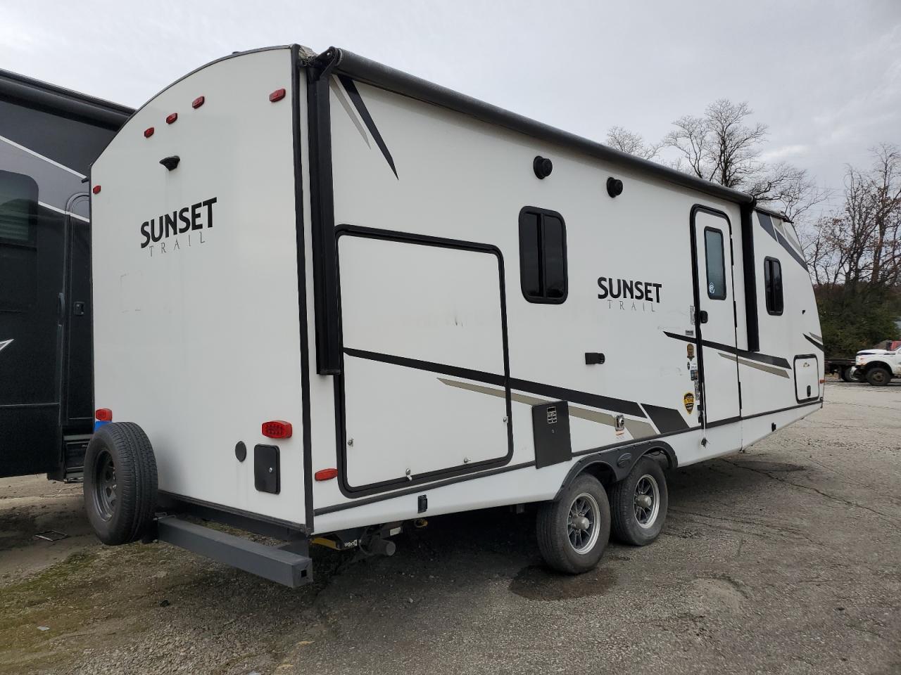 Lot #3287543998 2022 KUTB CROSSROAD SUNSET