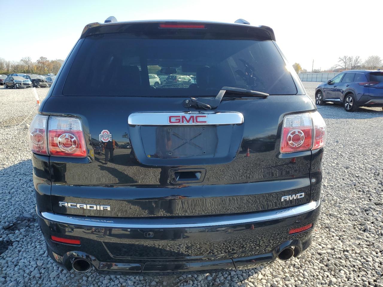 GMC ACADIA DENALI