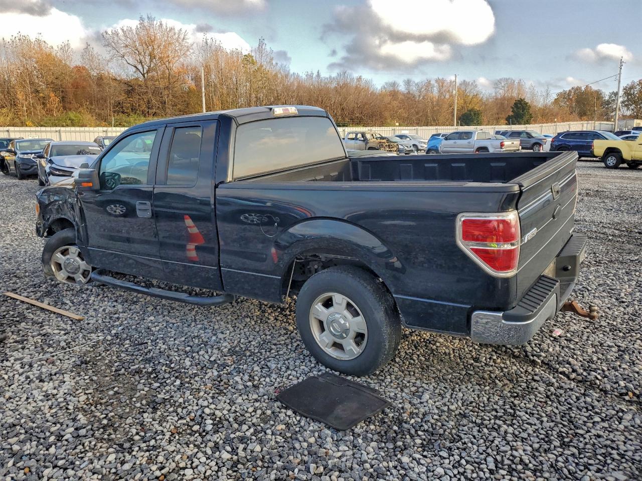 FORD F-150 SUPER CAB