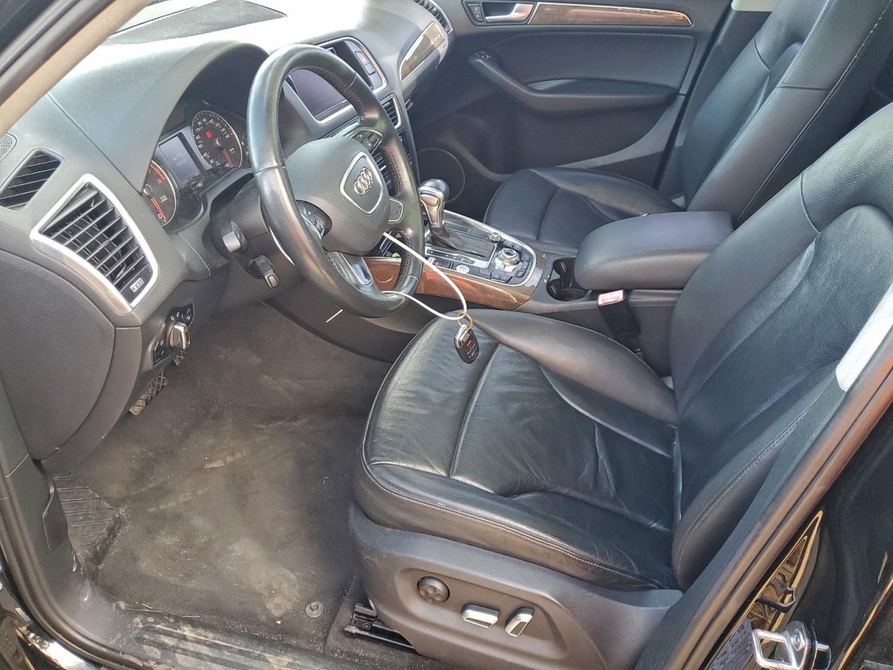 AUDI Q5 PREMIUM PLUS