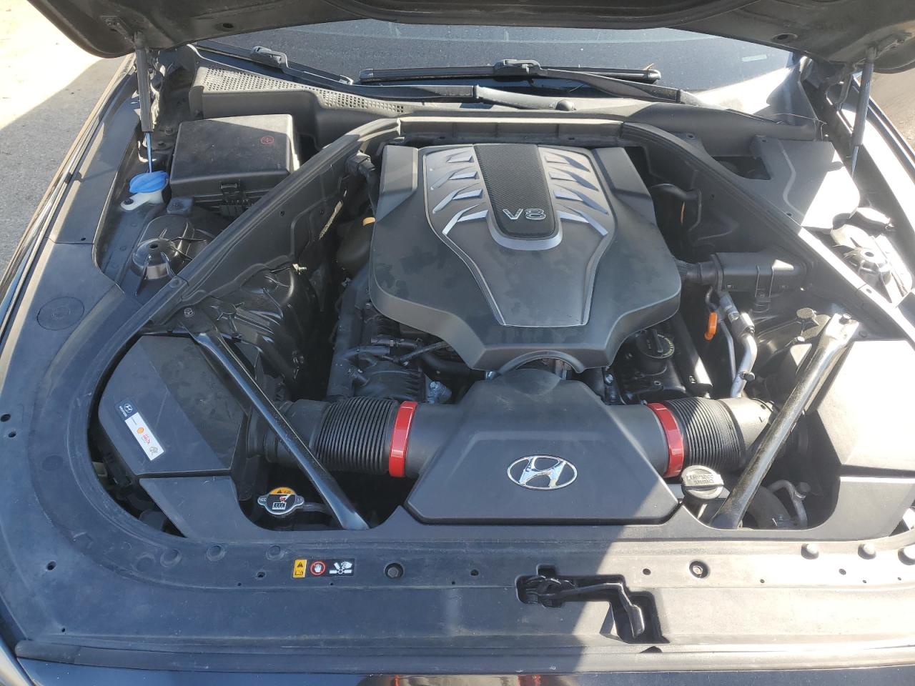 HYUNDAI GENESIS 5.0L