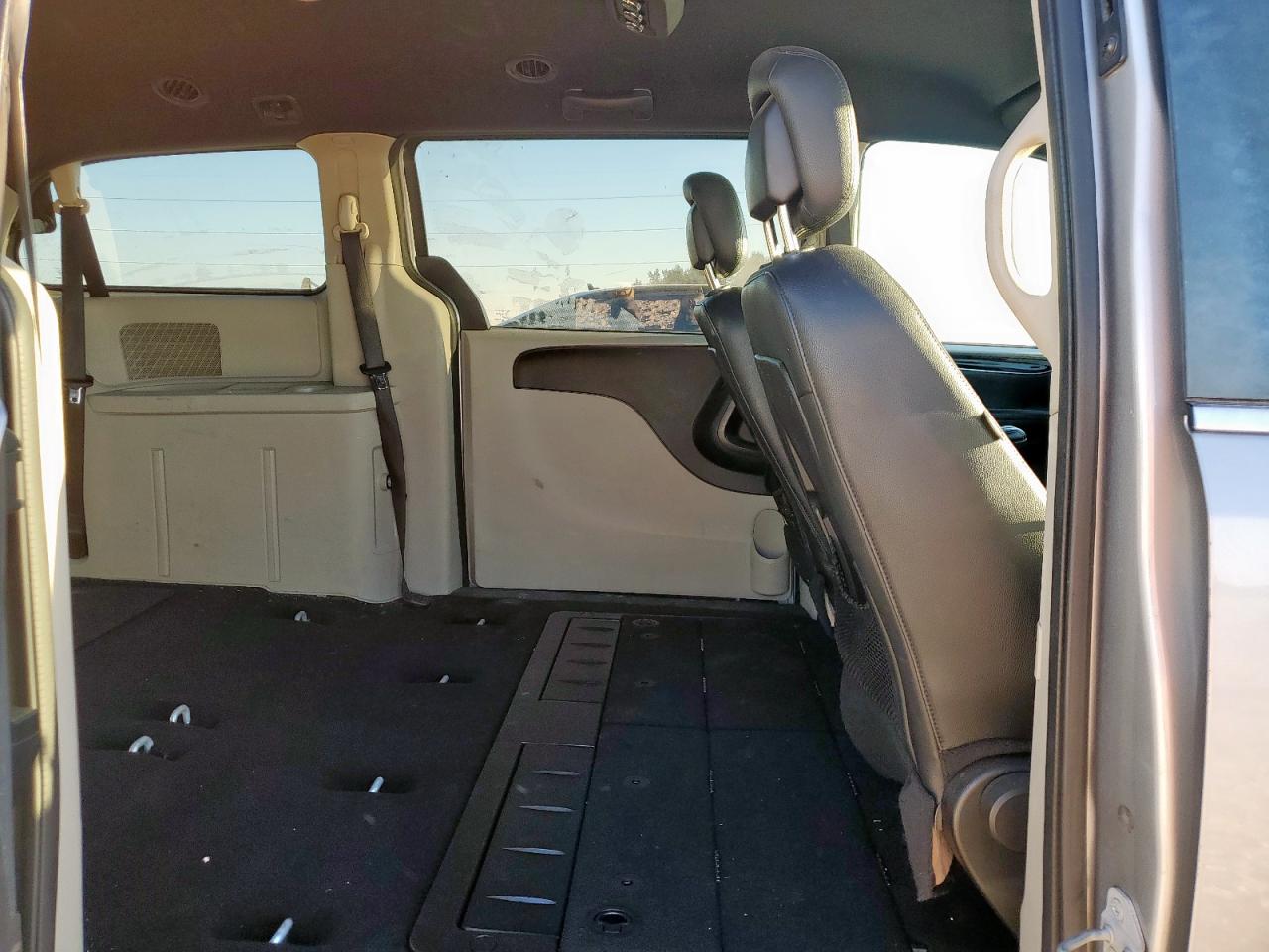 DODGE GRAND CARAVAN SXT