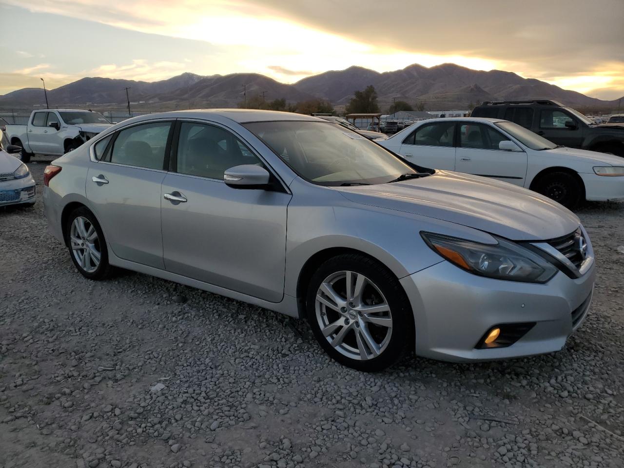 NISSAN ALTIMA 3.5SL