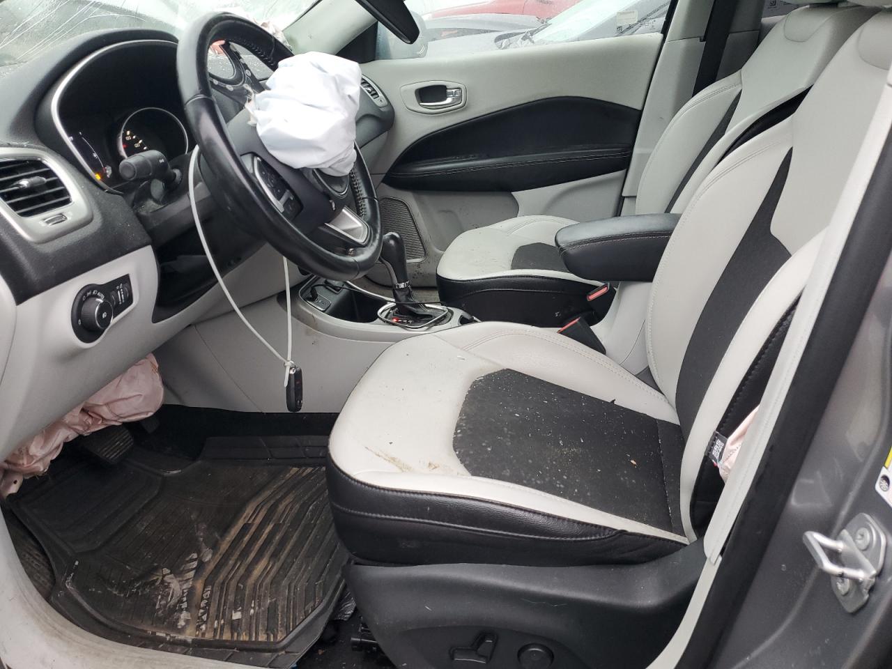 JEEP COMPASS LATITUDE