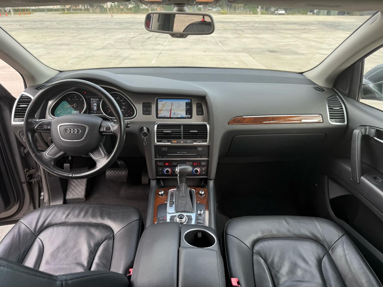 AUDI Q7 PREMIUM PLUS