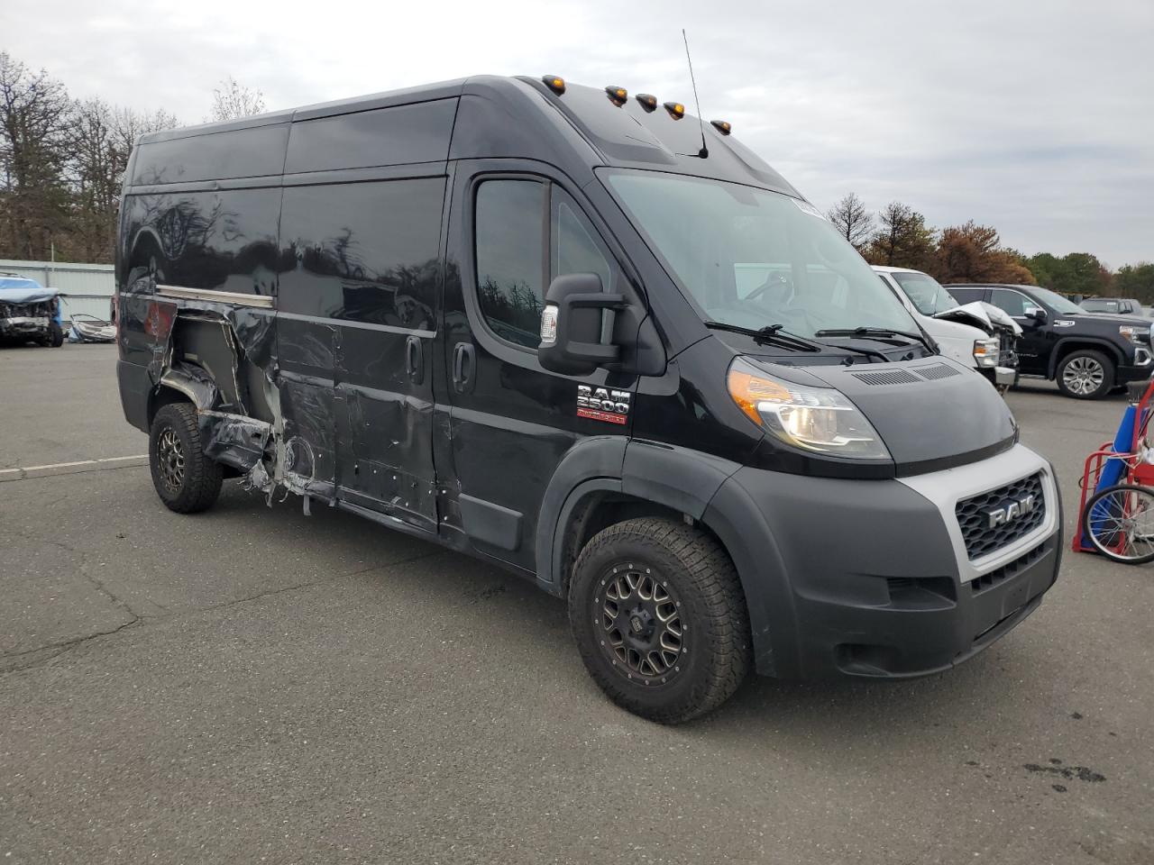 RAM PROMASTER 2500 HIGH