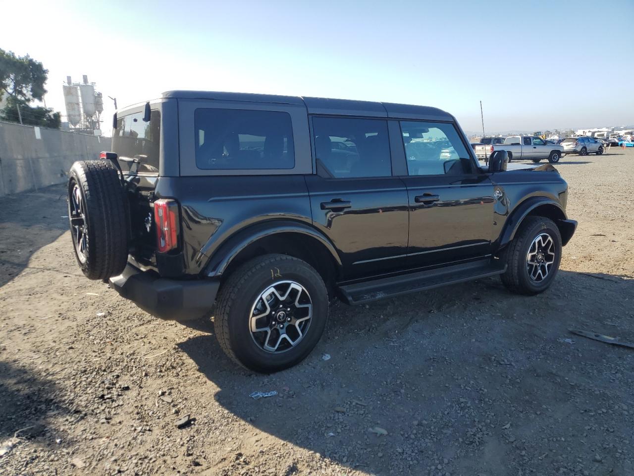 FORD BRONCO OUTER BANKS