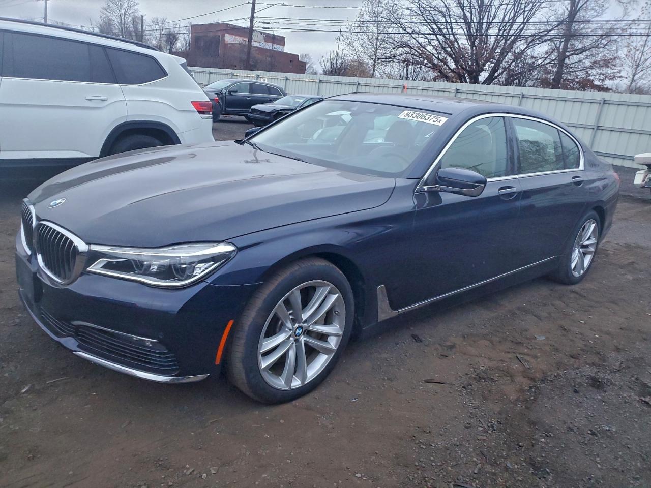 BMW 7 SERIES XI
