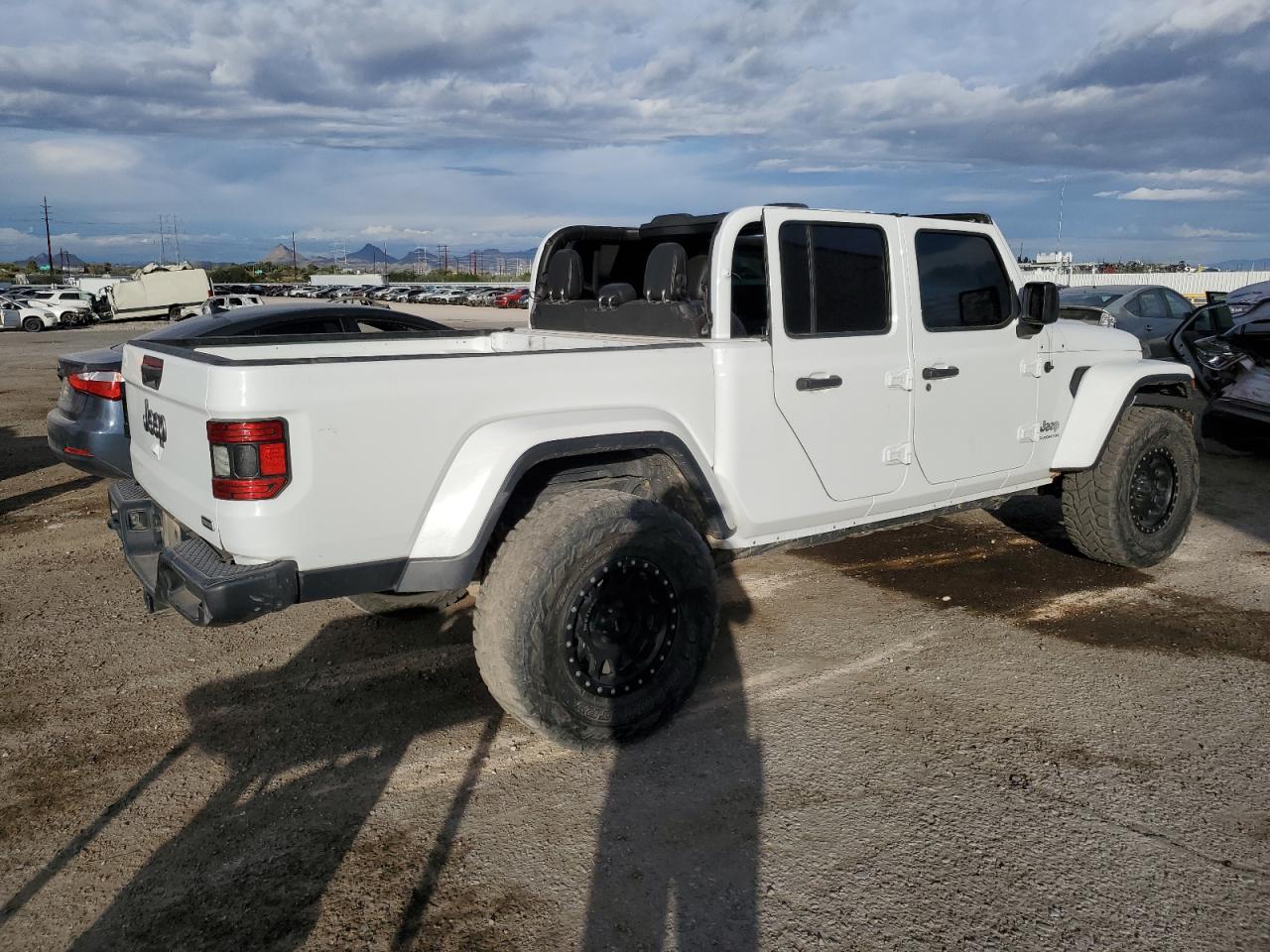 JEEP GLADIATOR OVERLAND