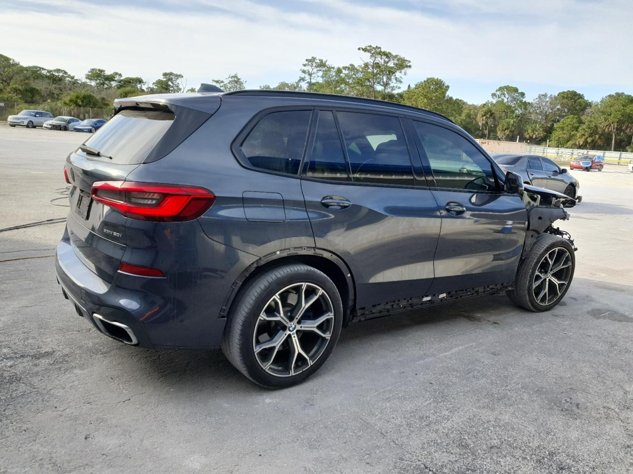 BMW X5 XDRIVE50I