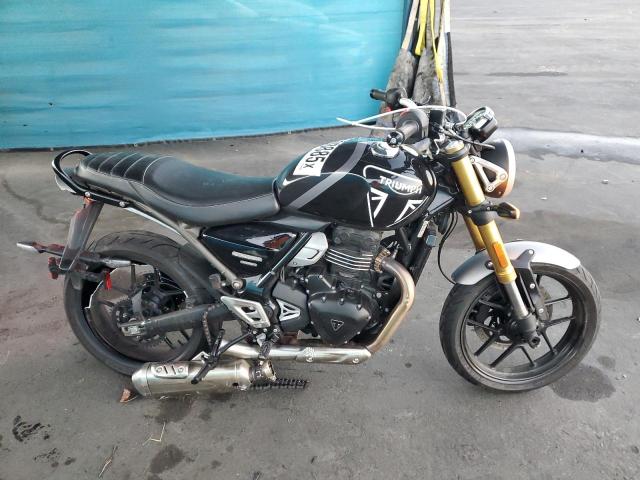 TRIUMPH MOTORCYCLE SPEED 400