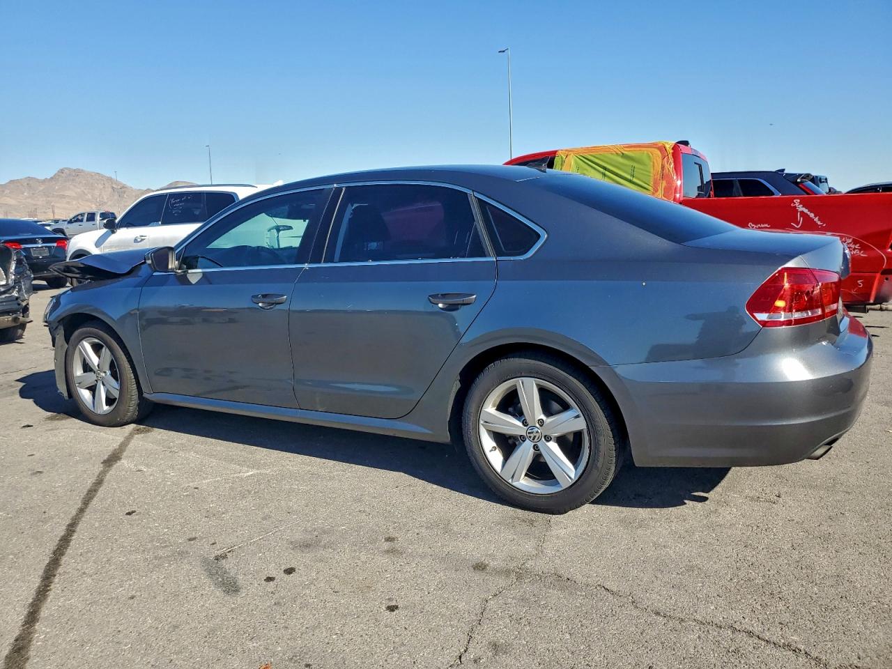 VOLKSWAGEN PASSAT S