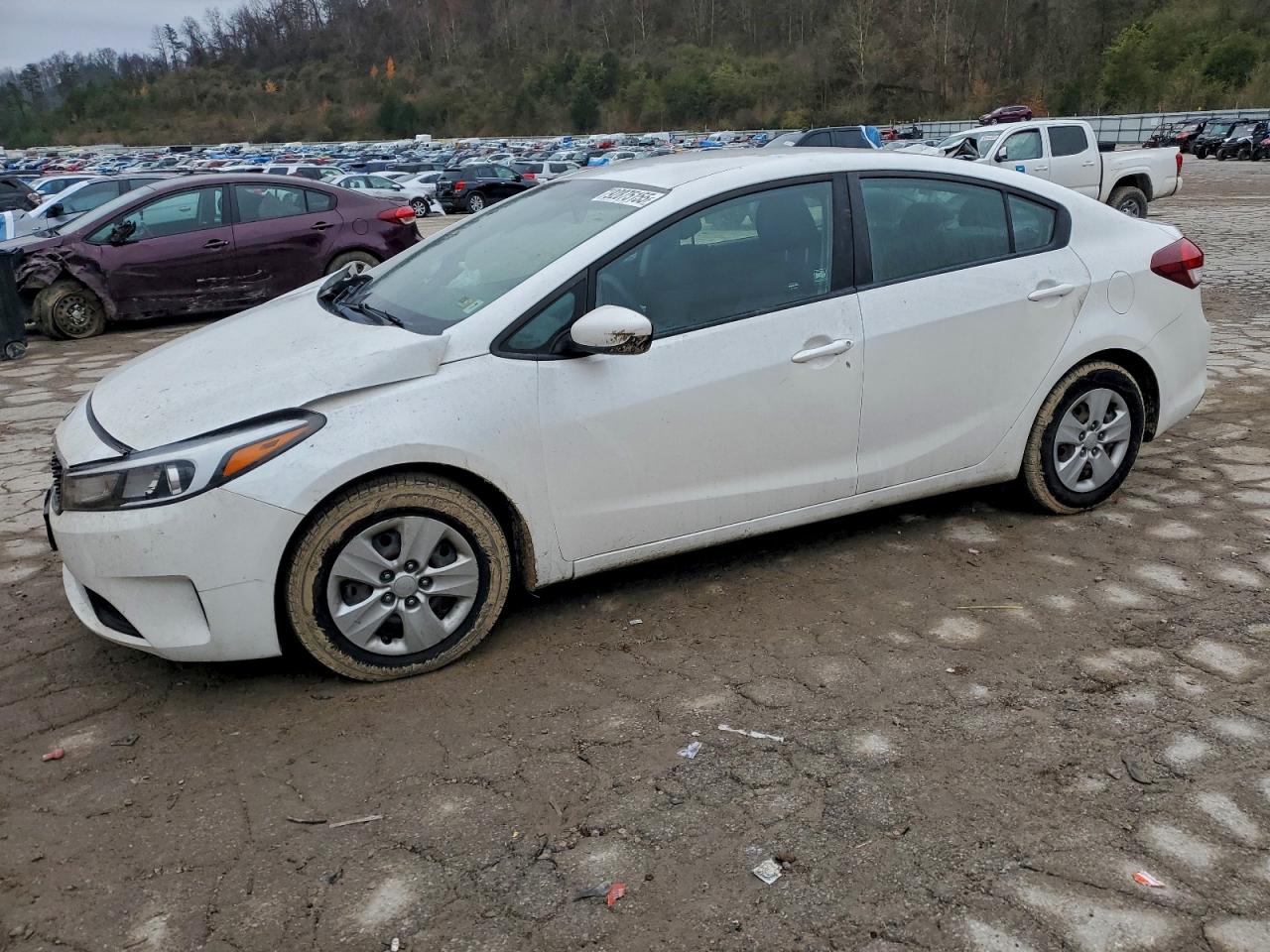 KIA FORTE LX