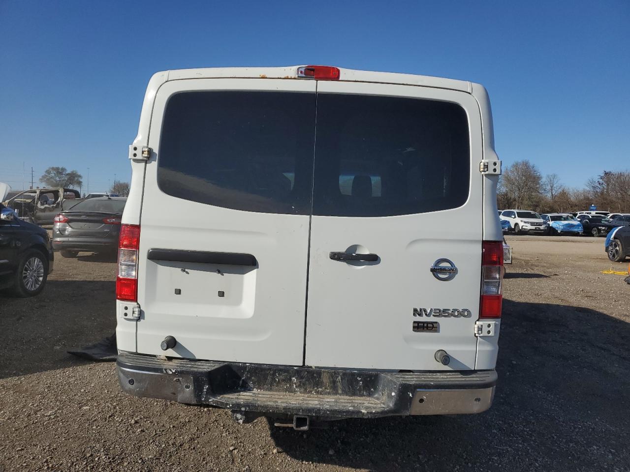 NISSAN NV2500 2500