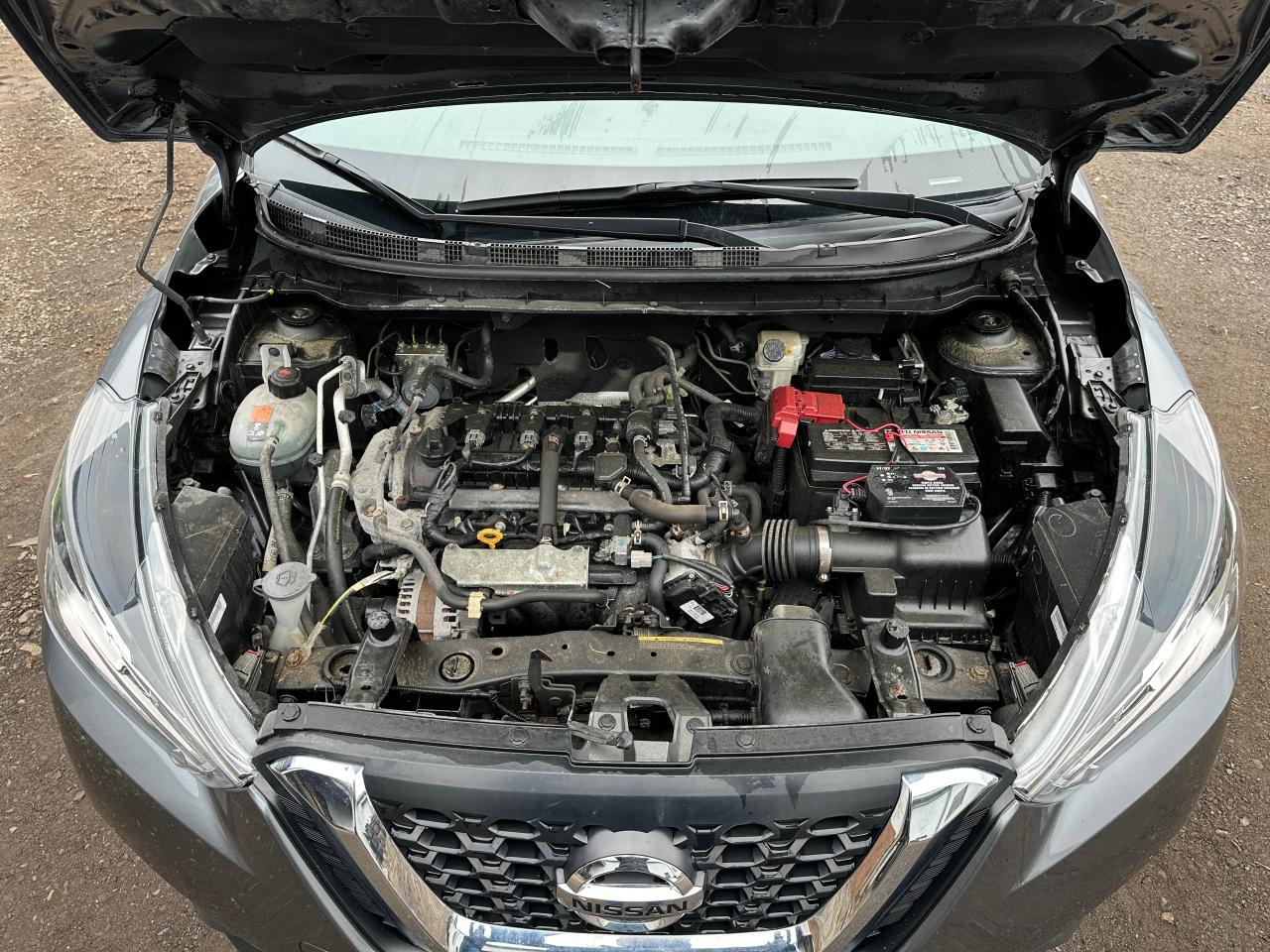 NISSAN KICKS SV